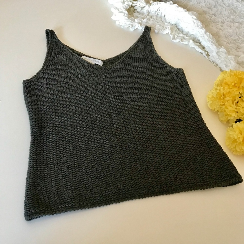Knit Tank - Picture 3 of 4
